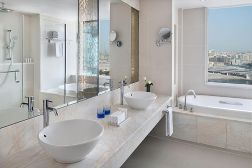 One Bedroom Apartment Near Dubai Festival Mall 10 Luxury Bookings