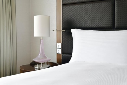 One Bedroom Apartment Near Dubai Festival Mall 3 Luxury Bookings