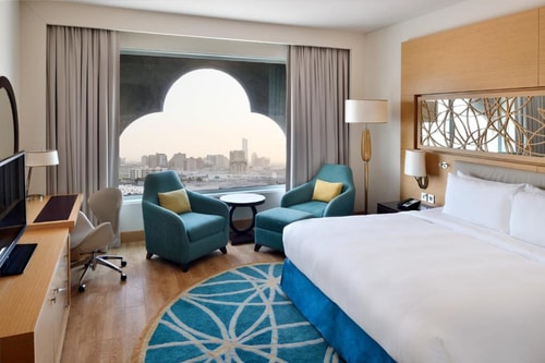 Deluxe King Or Twin Room Near Rotana Jaddaf 0 Luxury Bookings