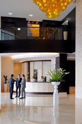Premium One Bedroom Suite Near DMCC Metro Station 13 Luxury Bookings