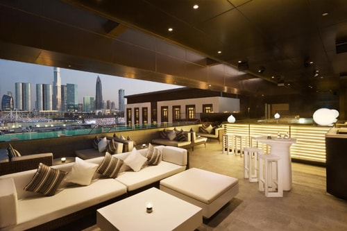 One Bedroom Residence Near City Walk Shopping Mall 10 Luxury Bookings