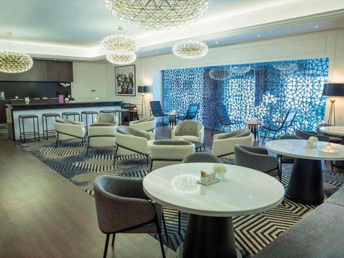 Superior King Room Near Roda Amwaj Suites JBR 11 Luxury Bookings
