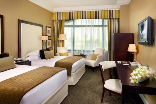 Classic King Room Near Le Royal Club Dubai 4 Luxury Bookings