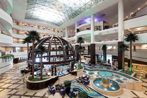 Classic King Room Near Le Royal Club Dubai 9 Luxury Bookings
