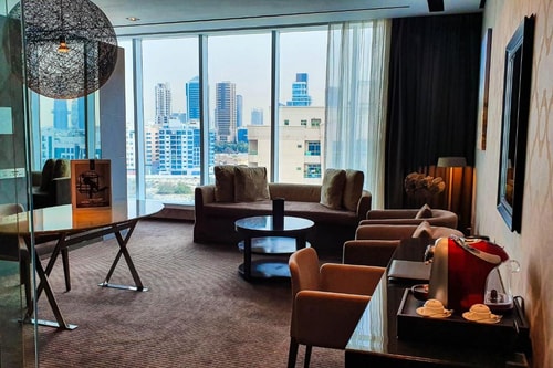 Executive Suite Near Dubai Customs 2 Luxury Bookings