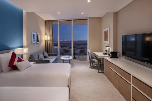 Deluxe King or Twin Near Jabel Ali Golf Resort 1 Luxury Bookings