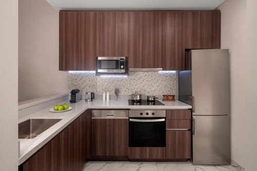One Bedroom Apartment Near The Media Lounge Palm 4 Luxury Bookings