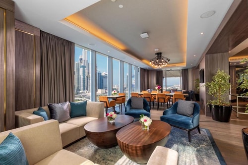 One Bedroom Luxury Suite near interchange number 5 5 Luxury Bookings