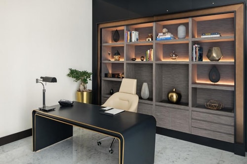 One Bedroom Luxury Suite near interchange number 5 12 Luxury Bookings