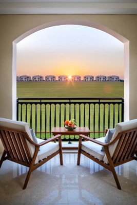 Deluxe Room Near Al Habtoor Polo Club 1 Luxury Bookings