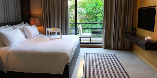 Standard Room Near Palm Strip Mall 11 Luxury Bookings