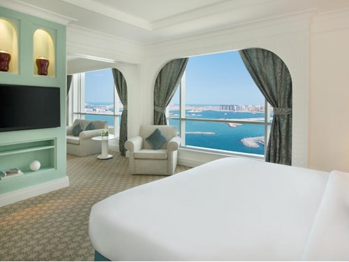 Luxury Club Suite Near France Consulate Dubai 2 Luxury Bookings