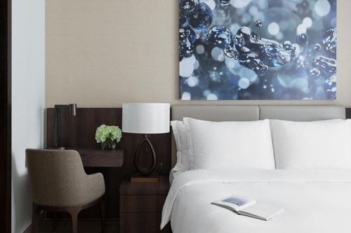Deluxe One Bedroom Suite Near Dubai Marina Walk 2 Luxury Bookings