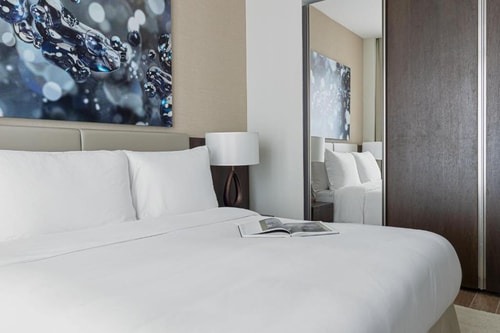Deluxe One Bedroom Suite Near Dubai Marina Walk 1 Luxury Bookings