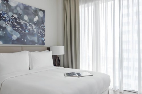 Deluxe Two Bedroom Suite Near Marina Gate Towers 3 Luxury Bookings