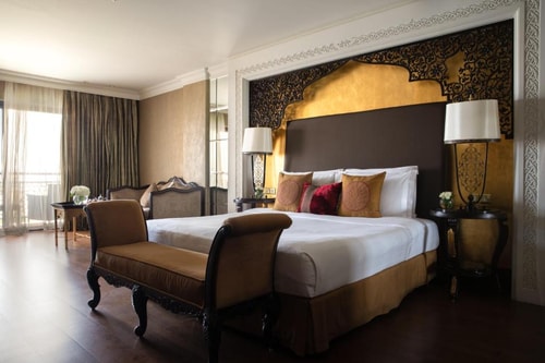 Classy Superior King Room In Palm Jumeirah 0 Luxury Bookings