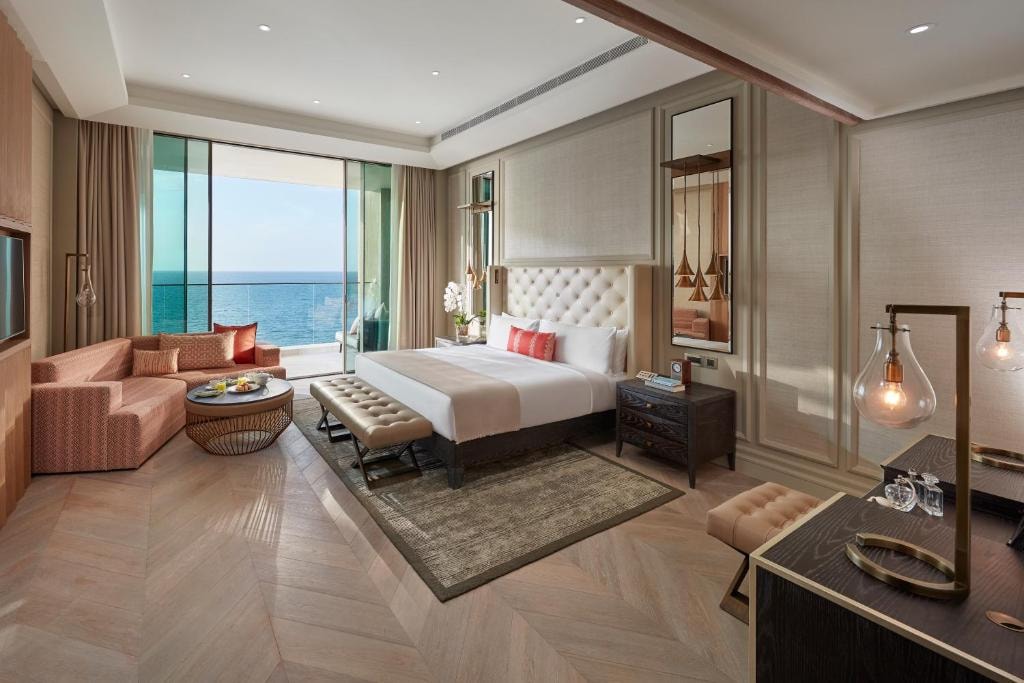 Two Bedroom Suite Near Mercato Shopping Mall Luxury Bookings