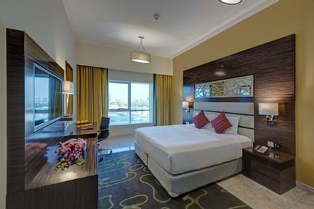 Two Bedroom Apartment Near Damac Cresent Towers A 1 Luxury Bookings