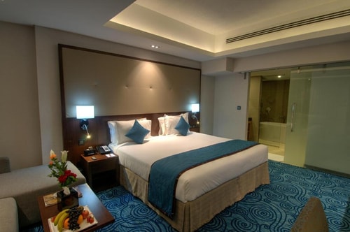 Suite Room Near Indigo Hotel Downtown Dubai Luxury Bookings