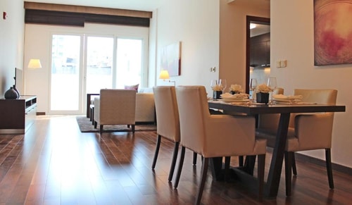 Two bedroom Apartment Near Gold Souk Metro Station 1 Luxury Bookings