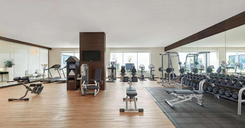 Two bedroom Apartment Near Gold Souk Metro Station 13 Luxury Bookings