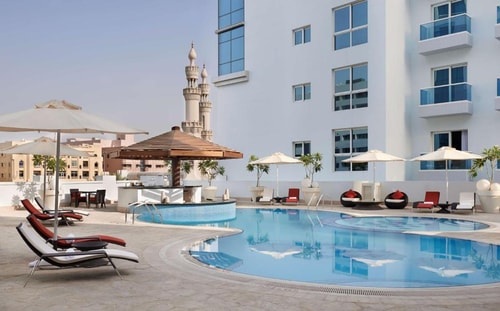 Two bedroom Apartment Near Gold Souk Metro Station 15 Luxury Bookings