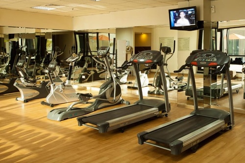 Two Bedroom Apartment Near Viva Super Market 17 Luxury Bookings