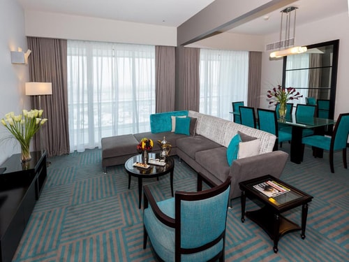 Two Bedroom Apartment Near Baniyas Road 11 Luxury Bookings