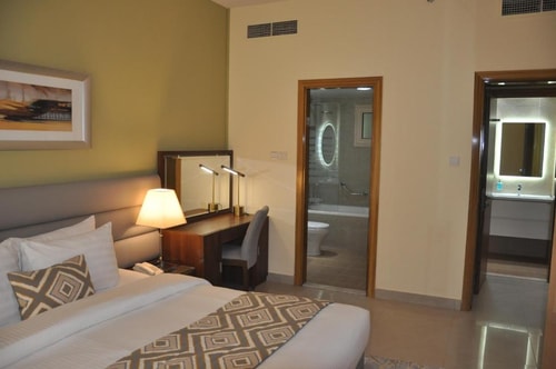 1 Bedroom Apartment Walk from Mashreq Metro Barsha 2 Luxury Bookings