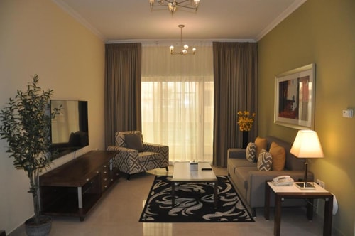 1 Bedroom Apartment Walk from Mashreq Metro Barsha 4 Luxury Bookings