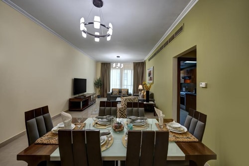 2 Bedroom Apartment Walk from Mashreq Metro Barsha 22 Luxury Bookings