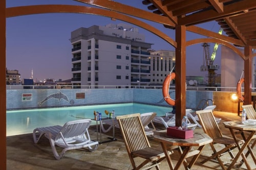 Deluxe Two Bedroom Apartment Near Mall Of Emirates 12 Luxury Bookings
