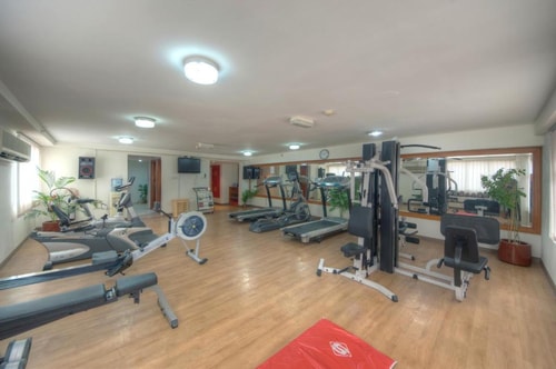 Deluxe Two Bedroom Apartment Near Mall Of Emirates 10 Luxury Bookings