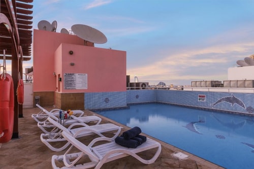 Deluxe Two Bedroom Apartment Near Mall Of Emirates 13 Luxury Bookings