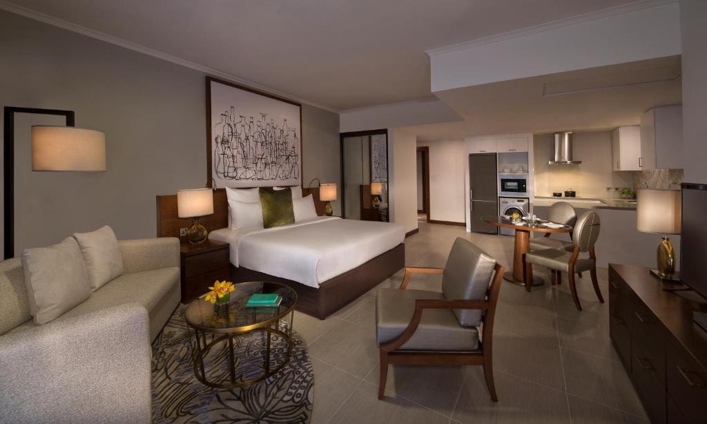 Studio Apartment Near Magic Planet Luxury Bookings