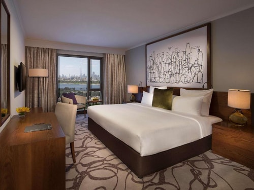 Studio Apartment Near Magic Planet 8 Luxury Bookings