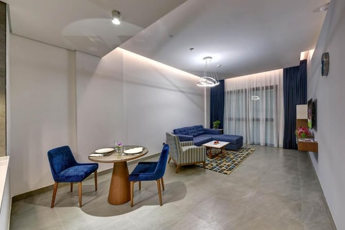 Two Bedroom Apartment In DIP By Luxury Bookings 5 Luxury Bookings