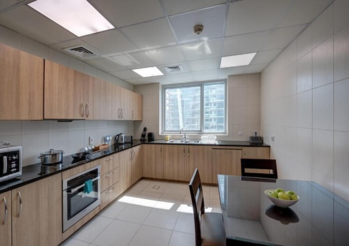 Two Bedroom Apartment Near Marina Scape Mall 15 Luxury Bookings