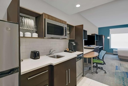 King Studio Suite Near Brays Bayou Park HOU 1 Luxury Bookings