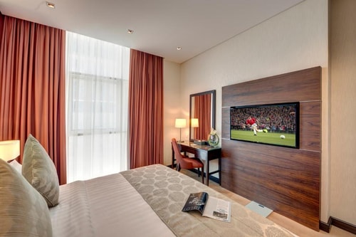 One Bedroom City View Near Westzone Supermarket 1 Luxury Bookings