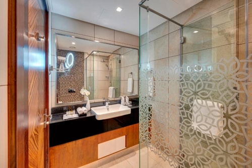 One Bedroom City View Near Westzone Supermarket 5 Luxury Bookings