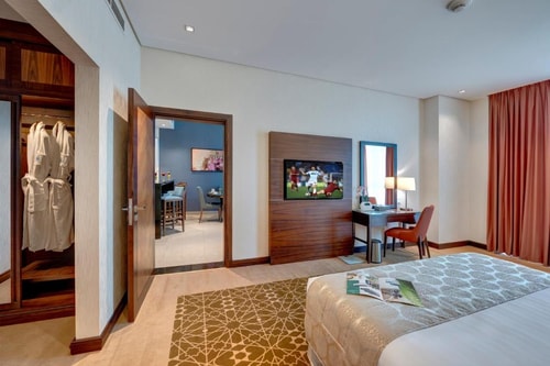 One Bedroom City View Near Westzone Supermarket 3 Luxury Bookings