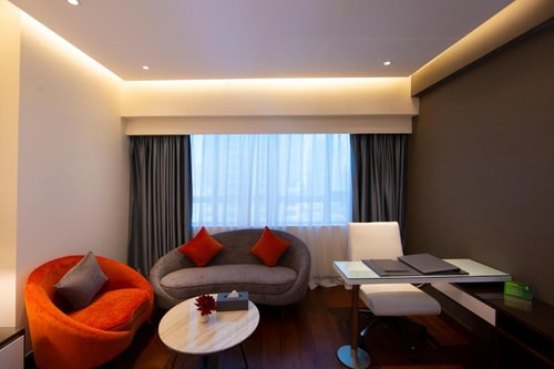 Deluxe Studio Near financial Center Metro By Luxury Bookings 9 Luxury Bookings