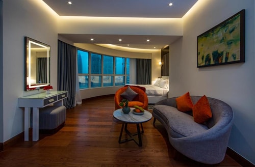 Deluxe Studio Near financial Center Metro By Luxury Bookings 14 Luxury Bookings