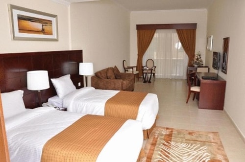 Two Bedroom Suite Near by Mashreq Metro Station 3 Luxury Bookings