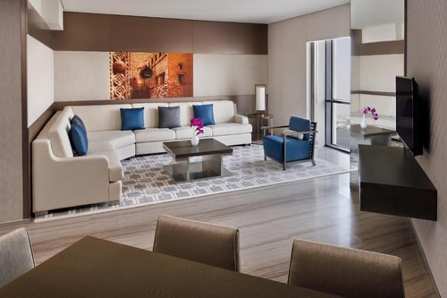 Three Bedroom Apartment Near Health Metro Station 6 Luxury Bookings
