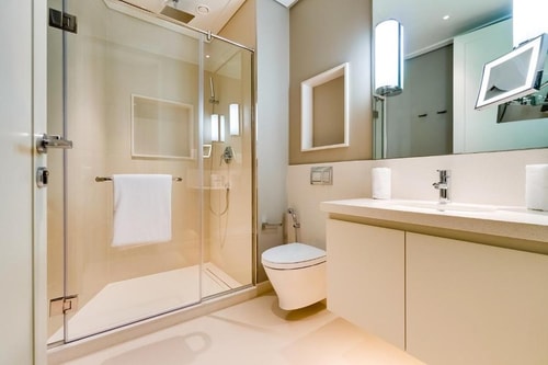 Two Bedroom Apartment Near Vida Souk Mall 3 Luxury Bookings