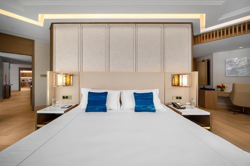 Luxury Resort King Room In Palm Jumeirah 16 Luxury Bookings