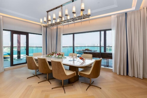 Luxury Suite Room In Palm Jumeirah 16 Luxury Bookings
