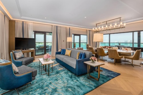Luxury Suite Room In Palm Jumeirah 17 Luxury Bookings